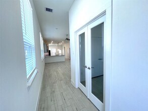 2319 Forest Flower Wy in Tomball, TX - Building Photo - Building Photo