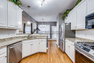 1024 Belcor Dr in Spring Hill, TN - Building Photo - Building Photo