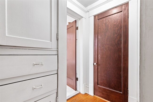 property at 806 Winbern St