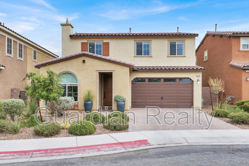 2548 Sable Creek St in Henderson, NV - Building Photo