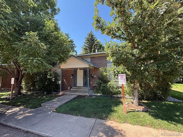 property at 1309 Burton Ct