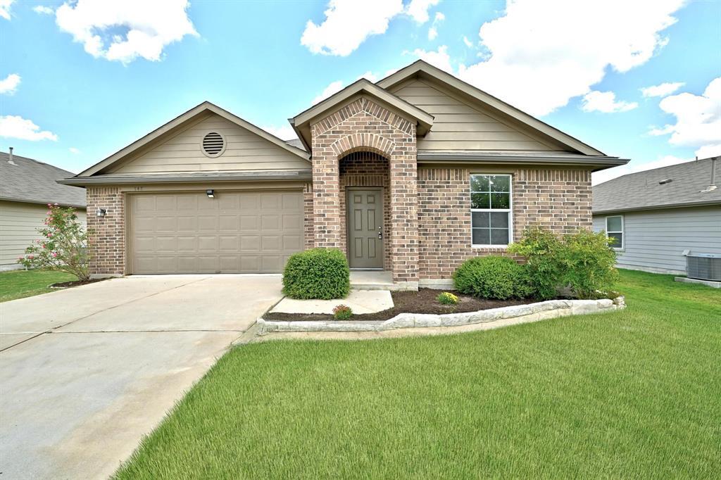 148 Alpha in Kyle, TX - Building Photo