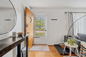 1416 University Dr in Manhattan, KS - Building Photo - Building Photo