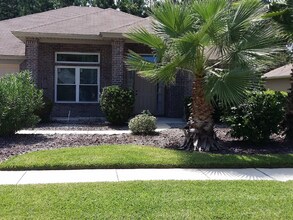 23996 Creek Parke Cir in Fernandina Beach, FL - Foto de edificio - Building Photo