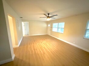 1471 Park St in Clearwater, FL - Building Photo - Building Photo