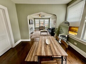 8854 S May St in Chicago, IL - Building Photo - Building Photo