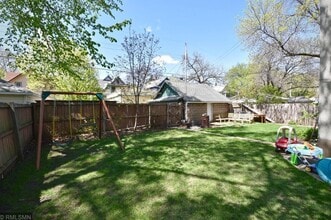 3236 18th Ave S, Unit 1 in Minneapolis, MN - Building Photo - Building Photo