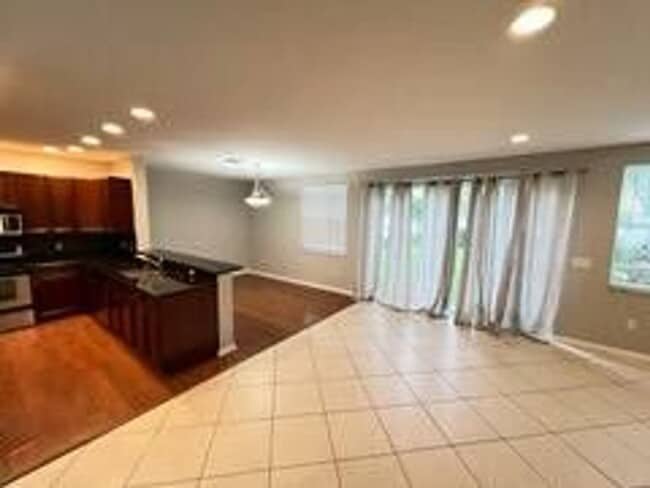 9142 Dupont Pl in Wellington, FL - Building Photo - Building Photo