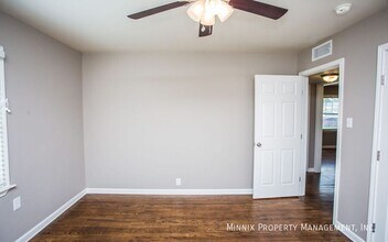 4416 43rd St in Lubbock, TX - Building Photo - Building Photo