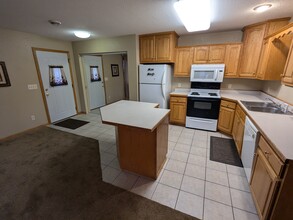 507 19th St NE in Austin, MN - Building Photo - Building Photo