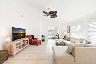 648 96th Ave N in Naples, FL - Building Photo - Building Photo