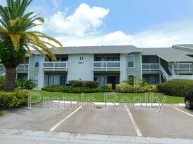 455 Alt 19 in Palm Harbor, FL - Building Photo