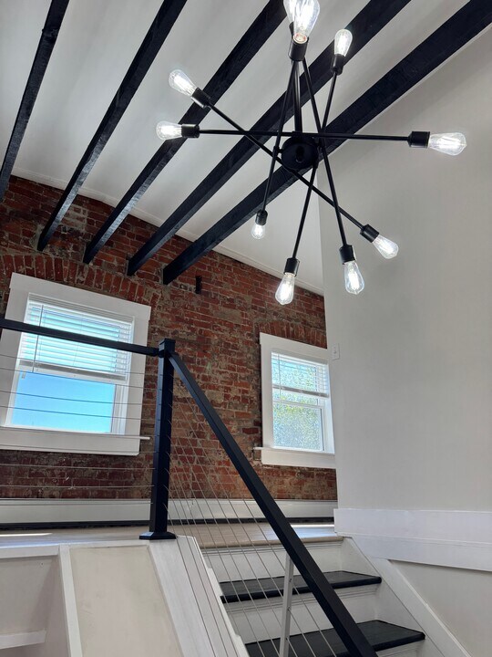 427 Klotter Ave, Unit Apartment E in Cincinnati, OH - Foto de edificio