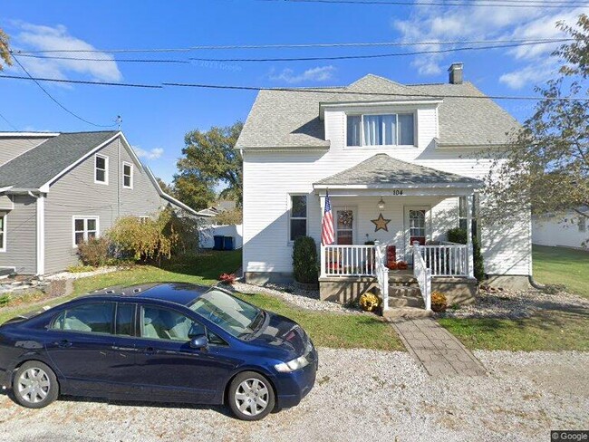 property at 104 S Franklin St