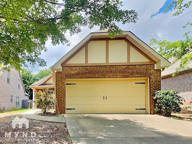 property at 266 Oxmoor Pl