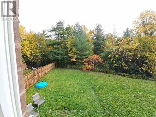 63 Collin Ct in Richmond Hill, ON - Building Photo - Building Photo