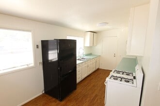 2208 E 3rd Ave in Flagstaff, AZ - Building Photo - Building Photo