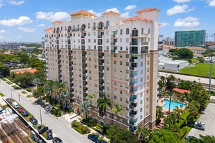 616 Clearwater Park Rd in West Palm Beach, FL - Building Photo