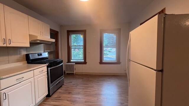 6 Smythe St, Unit 2 in Brookline, MA - Foto de edificio - Building Photo