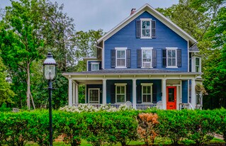 62 Spruce St in Fairfield, CT - Building Photo