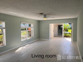 4726 SE Capstan Ave in Stuart, FL - Building Photo - Building Photo