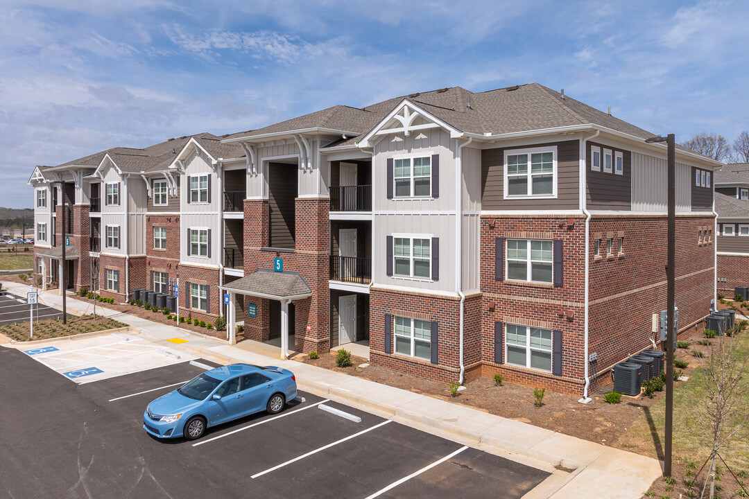 Ivy Ridge Apartments in Buford, GA - Building Photo