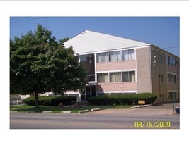 15339 Greenfield Rd, Unit 1