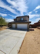 5617 Marine Ave in Twentynine Palms, CA - Foto de edificio - Building Photo