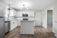 1067 Pleasant Oak Dr photo'