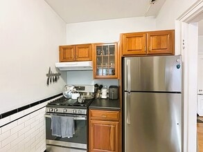 229 Newbury St, Unit 5 in Boston, MA - Building Photo - Building Photo