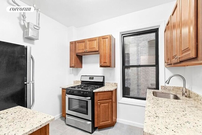 503 W 122nd St in New York, NY - Building Photo - Building Photo