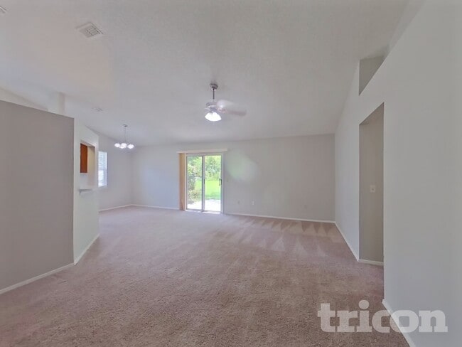 635 Charles Pinckney St in Orange Park, FL - Building Photo - Building Photo