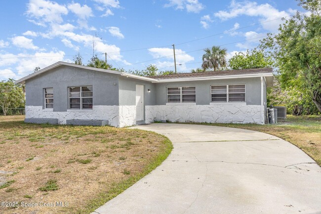 property at 589 Clarke St