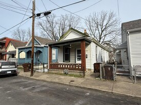 1822 Pearl St in Covington, KY - Building Photo