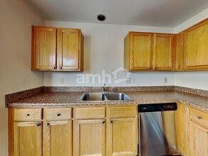 6337 Willow Oak Dr in Nashville, TN - Foto de edificio - Building Photo