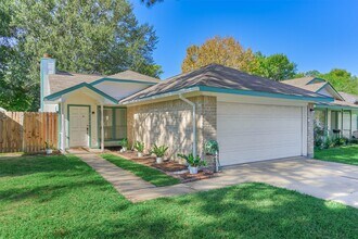 23419 Summer Pine Dr in Spring, TX - Building Photo - Building Photo