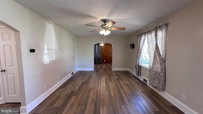 property at 312 Woodford St