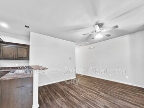 923 SW 92nd St in Oklahoma City, OK - Building Photo - Building Photo