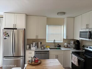 410 8th Ave in Asbury Park, NJ - Building Photo - Building Photo