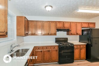 1611 Cobbs Creek Ln in Decatur, GA - Building Photo - Building Photo