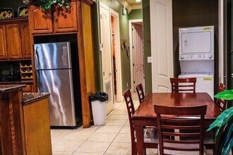 117 E Lantana St in South Padre Island, TX - Building Photo - Building Photo