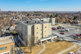 Hillside Senior Apartments in Omaha, NE - Building Photo - Building Photo