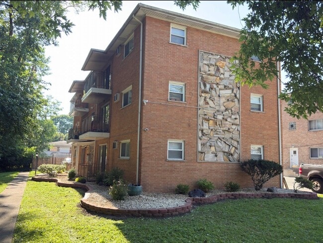 13058 S Wood St, Unit 1-EAST