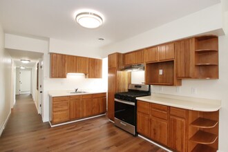 10 Fond Du Lac St in Waupun, WI - Building Photo - Building Photo