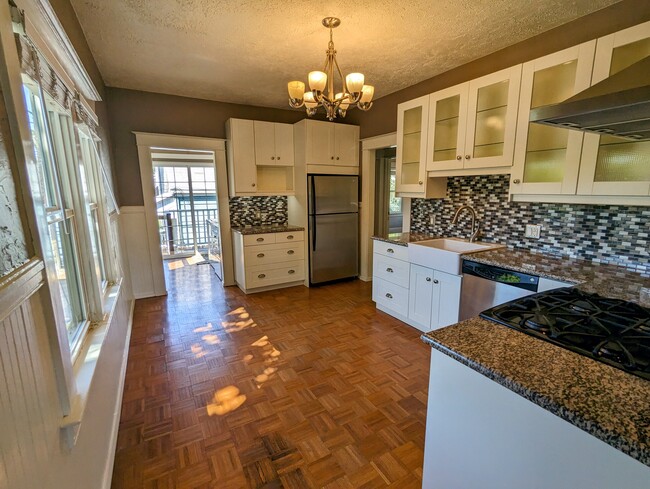 3001 4th Ave in Sacramento, CA - Building Photo - Building Photo