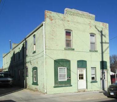 Dewaard Apartments II in Britt, IA - Building Photo