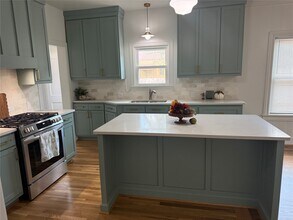 417 Abell St S in Wharton, TX - Building Photo - Building Photo