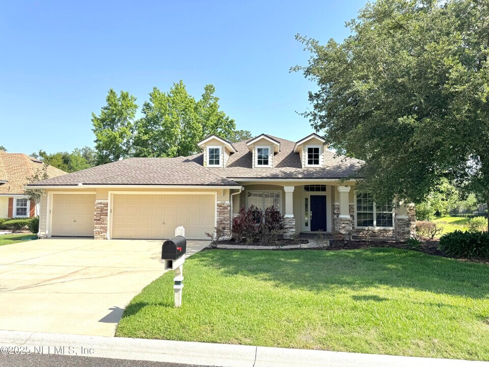1478 Walnut Creek Dr in Orange Park, FL - Building Photo