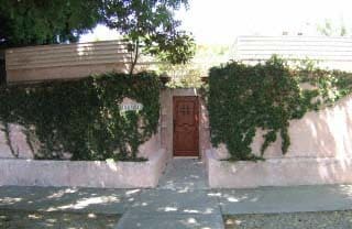 8443 Clinton St in West Hollywood, CA - Building Photo