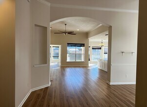 9014 Pheasant Trace Ct in Houston, TX - Foto de edificio - Building Photo